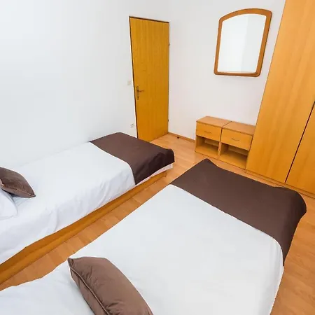 Apartment - Mulo 5951b Vrsi