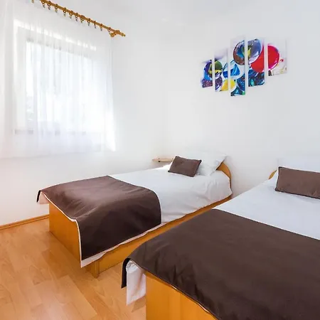 - Mulo 5951b Appartement Vrsi