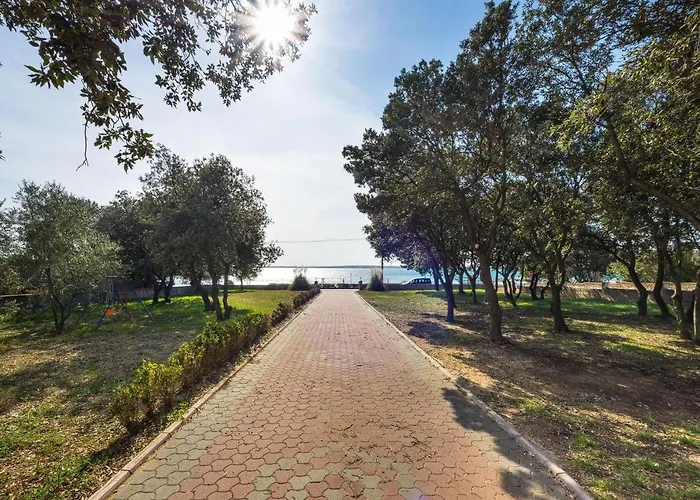 - Mulo 5951b Apartman Vrsi