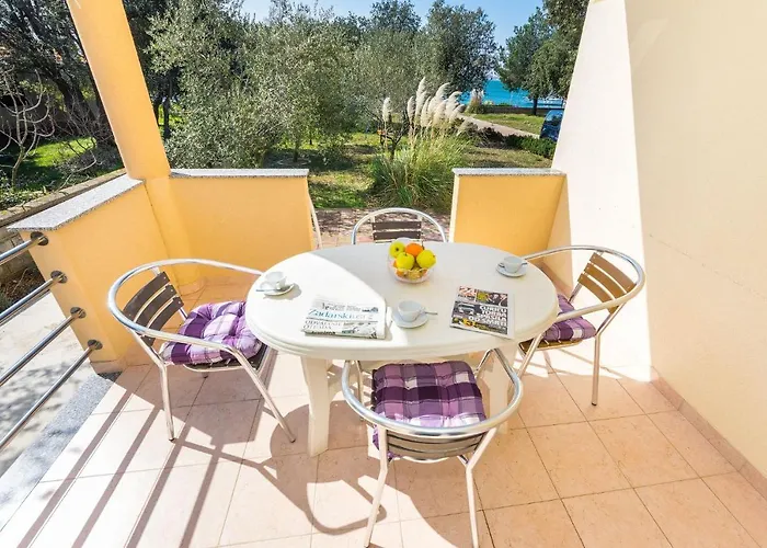 - Mulo 5951b Apartman Vrsi